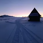 Chalet Nbd-bafia Z Kominkiem
